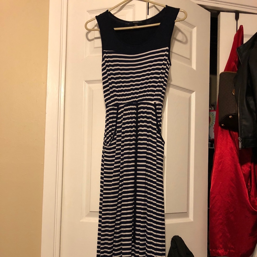 2 maxi dresses